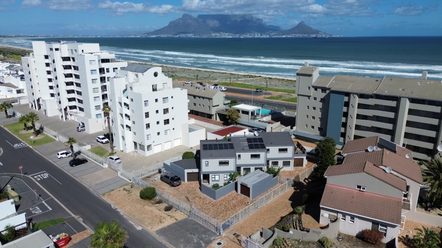 Commercial Property for Sale in Waves Edge Western Cape